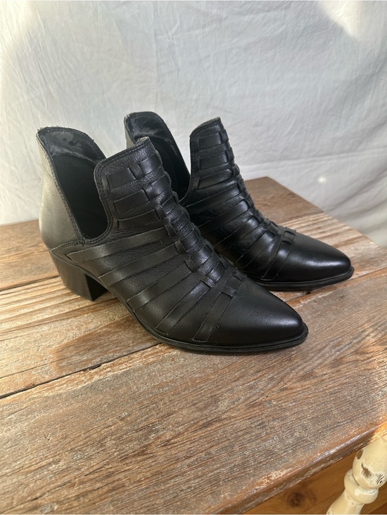 Steve Madden Shoes - Steve Madden Blue Ankle Booties